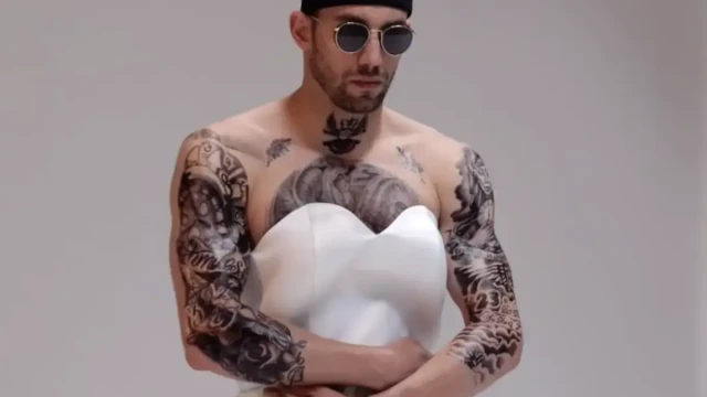 Ергенът Виктор Русинов не спира да изумява зрителите с абсурдното