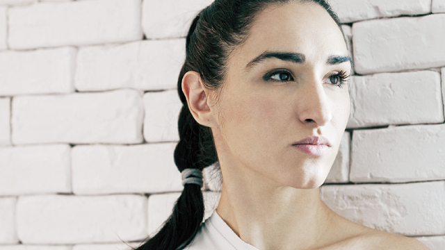 В сладкарница заработи певицата Сантра видя зоркото око на България