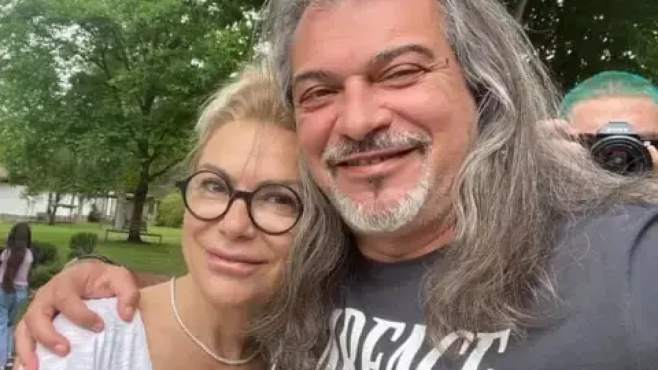 Кремена Халваджиян скача срещу валяк Кремена Халваджиян скача срещу валяк
