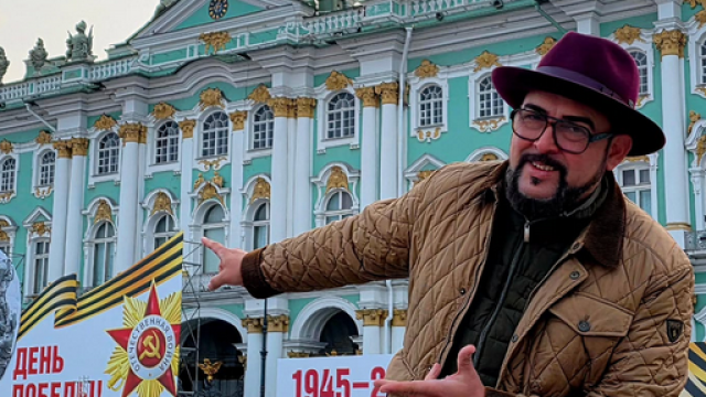 Рапърът Иван Динев – Устата се закичи с часовника на