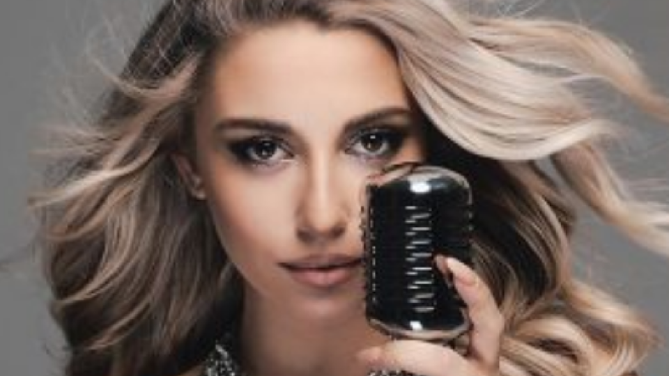 Михаела Маринова играе Лили Иванова във филма за примата