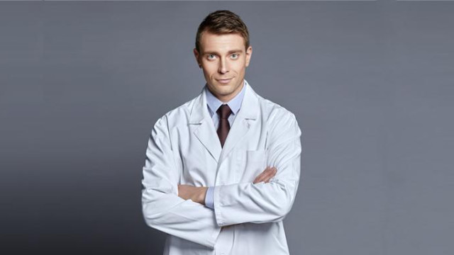 Лекарят има солиден телевизионен опит и камерите няма да го