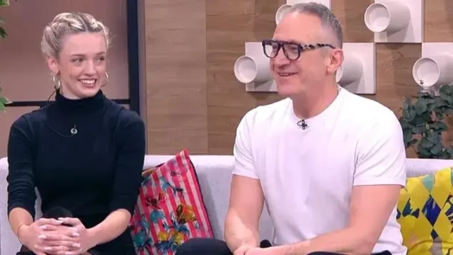 Освен като талантлива актриса Анна Кошко е и умела пианистка