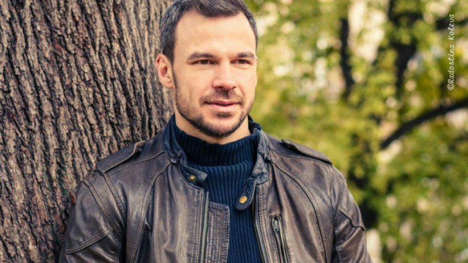 Иво Захариев става даскал