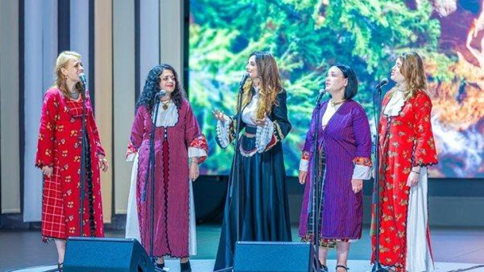 Нина Николина на световно изложение в Япония