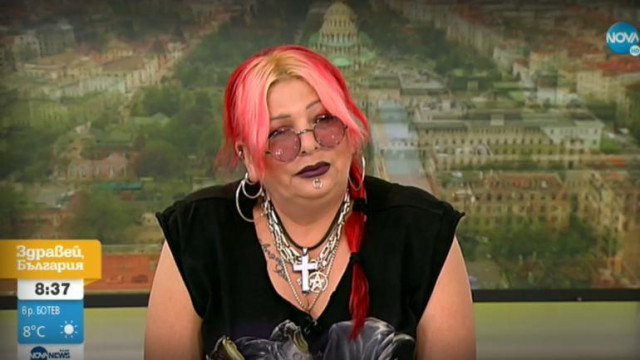 Милена не е на себе си почти от началото на