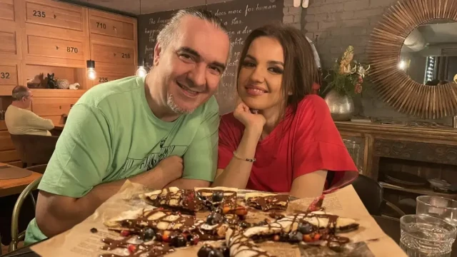 Певицата Невена Цонева която напусна Ку Ку бенд с мъжа си