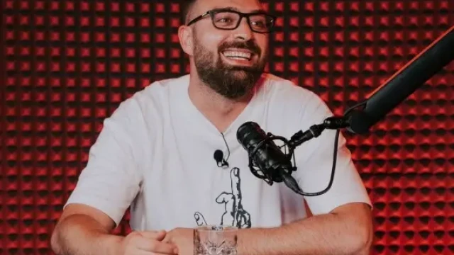 Йонислав Иотов Тото има доста истории които не са за разказване