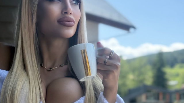 Моделката Джулиана Гани доказа че не я е страх от