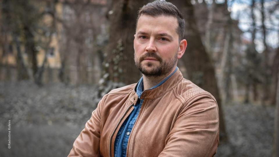 Зомбори влиза в  „Пееш или лъжеш”