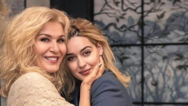 Като майка сравнително скоро грижата вече е тройна за Лора