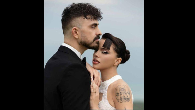 Отидох на един рожден ден Хапнах си кашкавалчета и какво