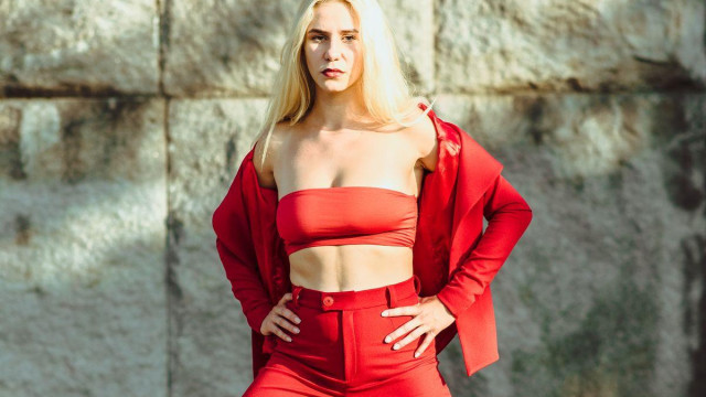 Мила Роберт се е разминала на косъм от катастрофа научи