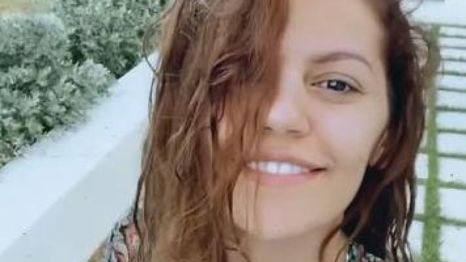 Михаела Филева е  красива и без грим