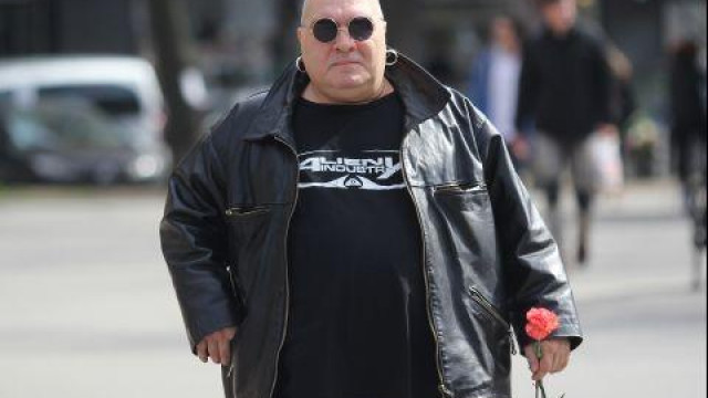 Краката не ме държат никой не може да ми каже