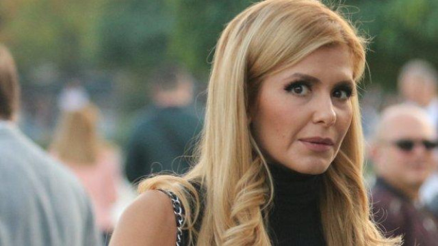 Зарзават в дома си отглежда Анелия пише България Днес Чалга