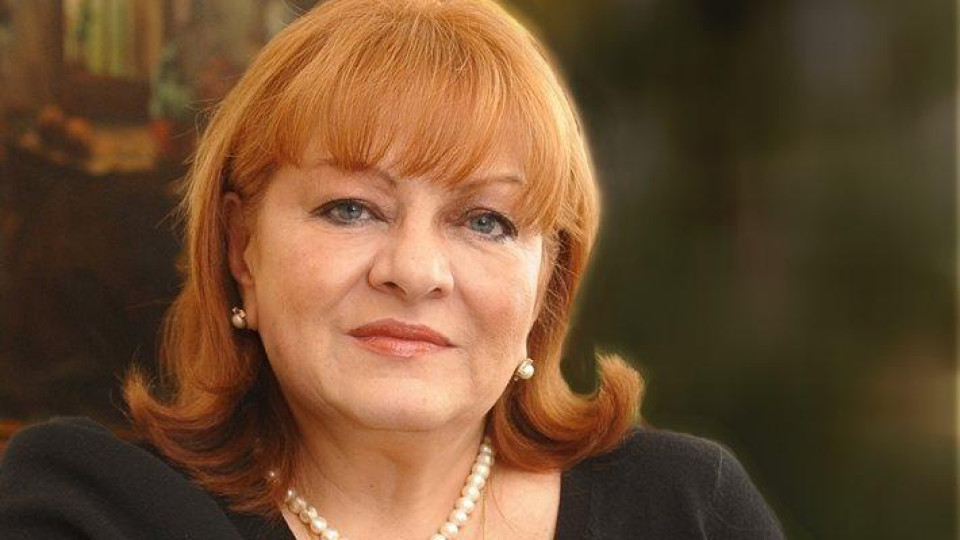 Естрадната легенда Богдана Карадочева навърши 76 г.