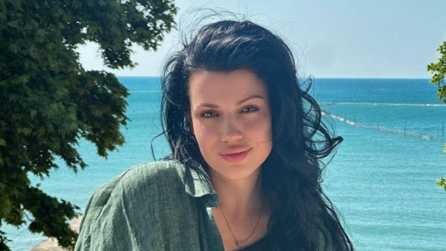 Pалица Паскалева се уреди с тузарска къща на брега на