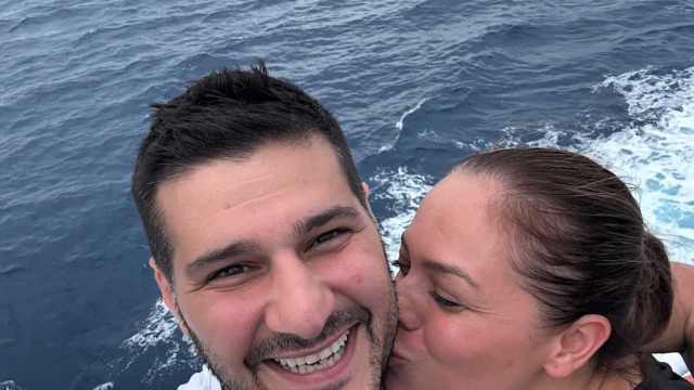 Актрисата Йоанна Темелкова отиде на нощно къпане пише България Днес