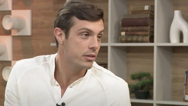 Филип Буков изобщо не крие че е суетен напротив