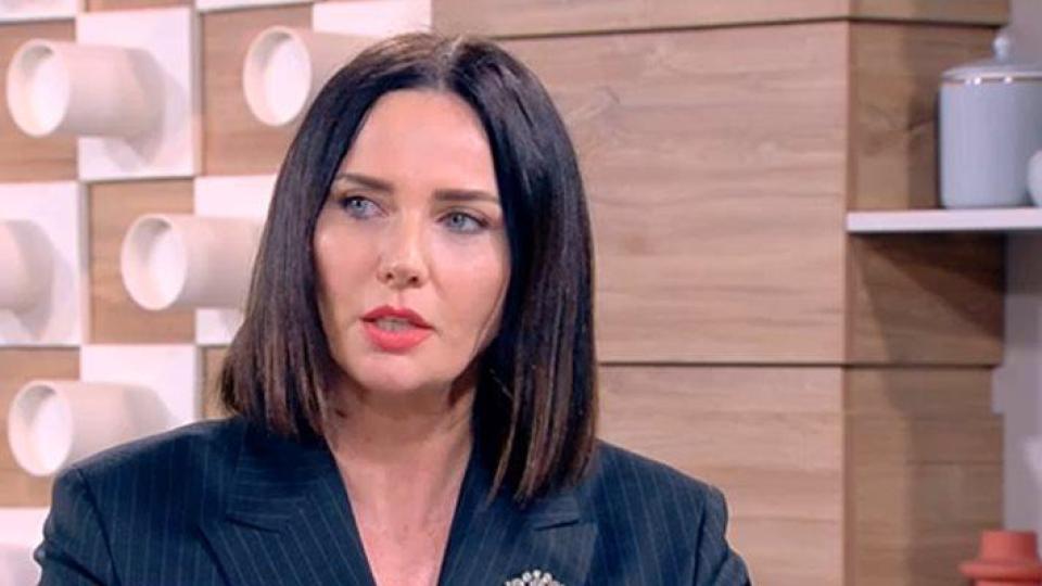 Вампир захапа Мария Силвестър