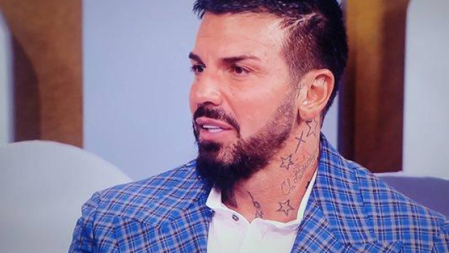 Парите пак заваляха като благословия от небето върху Благой Георгиев