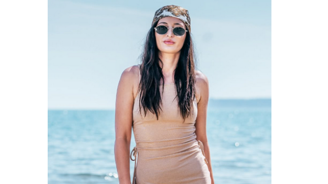 Лъжата в Диви и красиви е още един пирон в