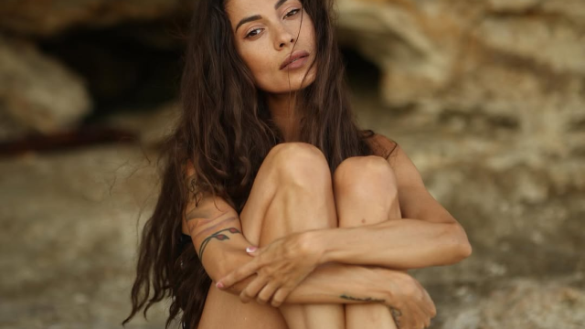 Майката на 16 годишна дъщеря художничка и модел Марта Желязкова от