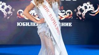 Мис Варна 2025 Яна Стоянова: Уча се от Гладнишка