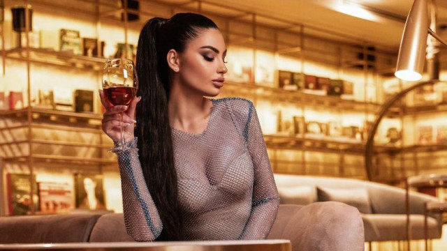 Мис България Венцислава Тафкова отново успя да привлече вниманието към