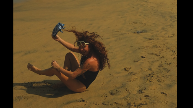 Луд умора няма Доказва го Божана Кацарова която не спира