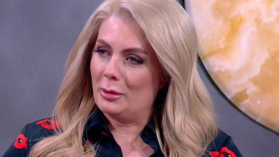 Само и само да събори Гала: Би Ти Ви ухажва Райкова с личен шофьор (Папарашки снимки)
