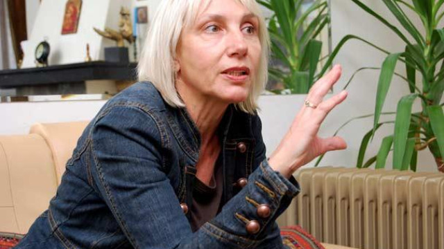 Ирен Кривошиева си скъса нервите в НАП научи Уикенд от