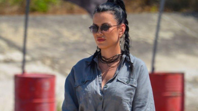 Водещата на Игри на волята Ралица Паскалева подразни феновете на