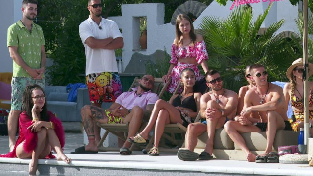 Чат във Вайбър публикуван в тайна Фейсбук група издаде кои