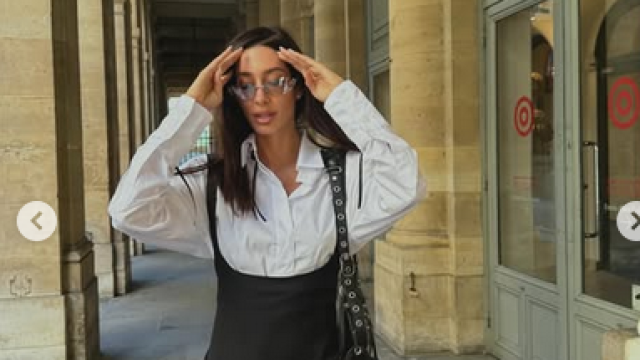 Провокативни снимки си направи щерката на Фатик – Александра Тюркмен