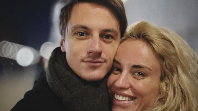 Актрисата Радина Кърджилова прелива от щастие на празника на любимия