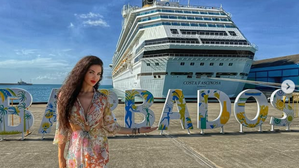 Райна обикаля Барбадос Райна обикаля Барбадос