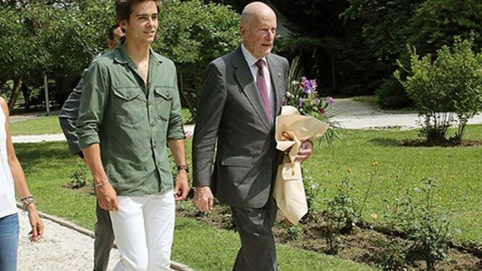 Царският внук стана хирург! Мирко е сред най-желаните ергени