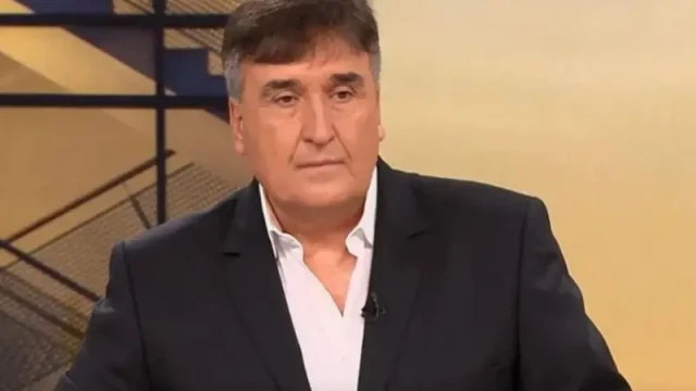 Мечтата на Веско Маринов не била да е певец а