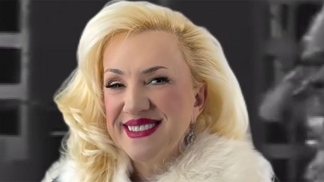 Сашка Васева е сред легендарните първопроходци на поп фолка Зад