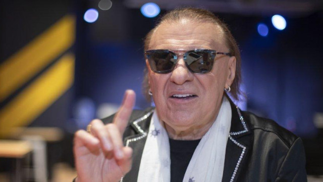 Преди време на шега Найденов решил да направи партия дори