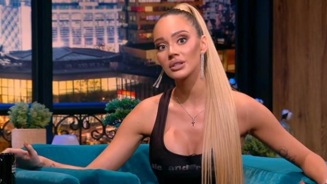 Певицата Биляниш подвела свой по млад колега като му взела пари