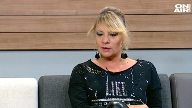 Предстои ми издаването на албум и стихосбирка С това се