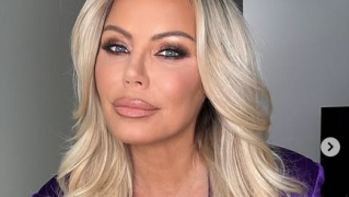 Камелия блести на 54 (СНИМКИ)