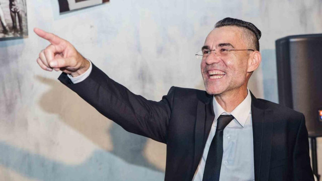 Актьорът Владислав Карамфилов Влади Въргала тези дни също се включи в