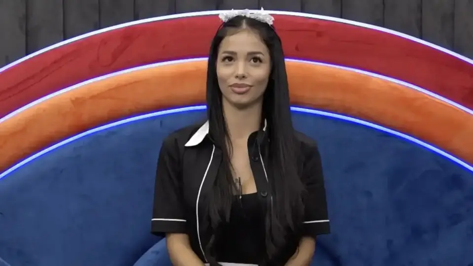 Брадърката Сияна си отряза косата