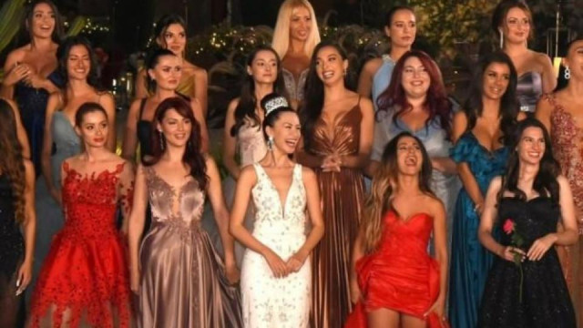 Феновете на Ергенът скоро ще могат да се залепят за