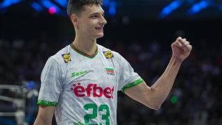 Алекс Николов става рапър, записва песен с известен бг изпълнител