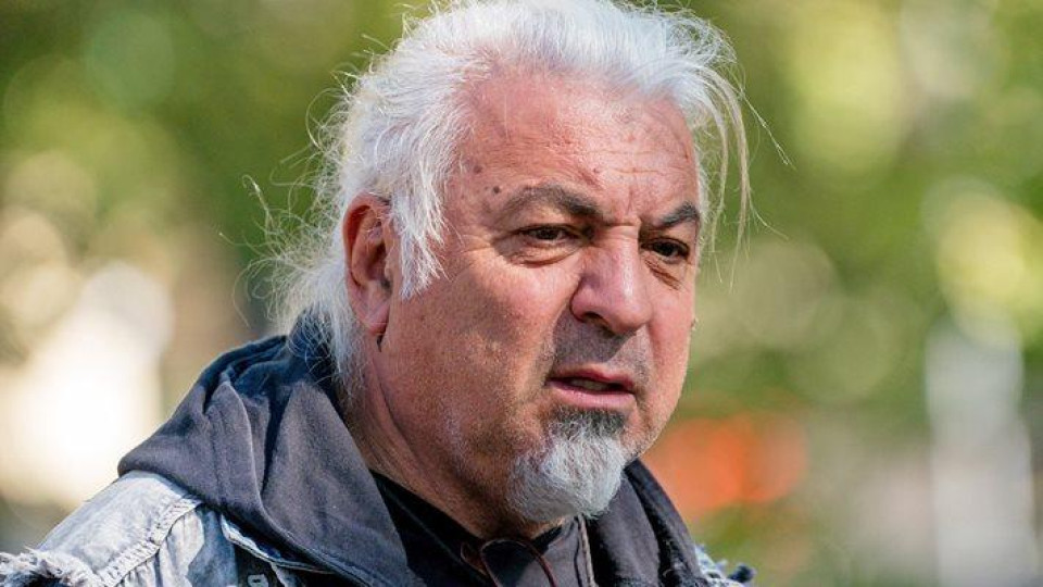 Васко Кръпката разри: Мутри с бухалки спираха музиката ми